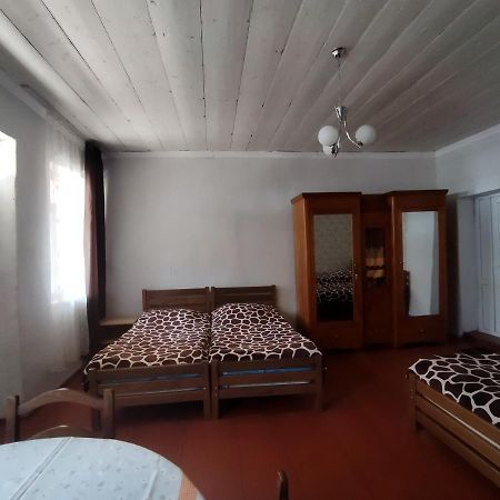 Guest House Katia Mestia Exteriér fotografie